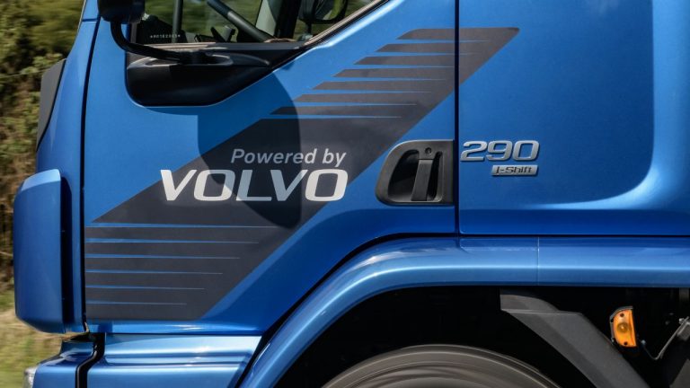 Caminhões vocacionais Volvo dobram participação em quatro anos